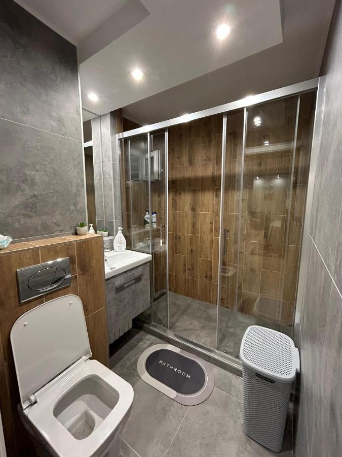 Апартамент Mirrors *